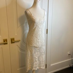 Joey The Label Lace Appliqué Dresd